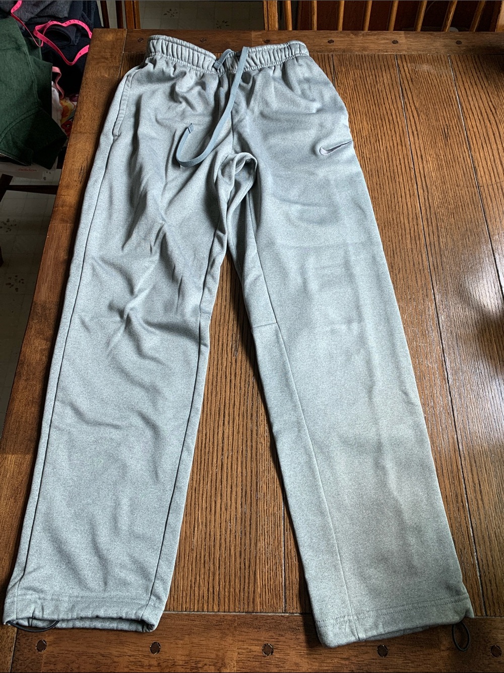 Nike Men's Light Gray Therma-fit Sweatpants
